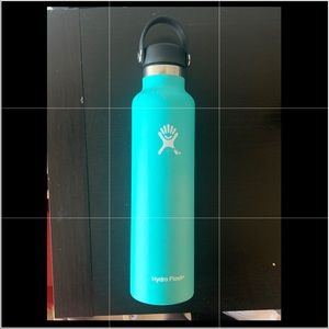 Hydro flask 24 Oz Water Bottle